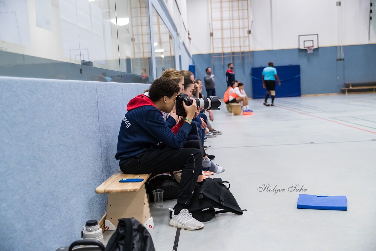 Bild 301 - wCJ Futsalmeisterschaft Runde 1